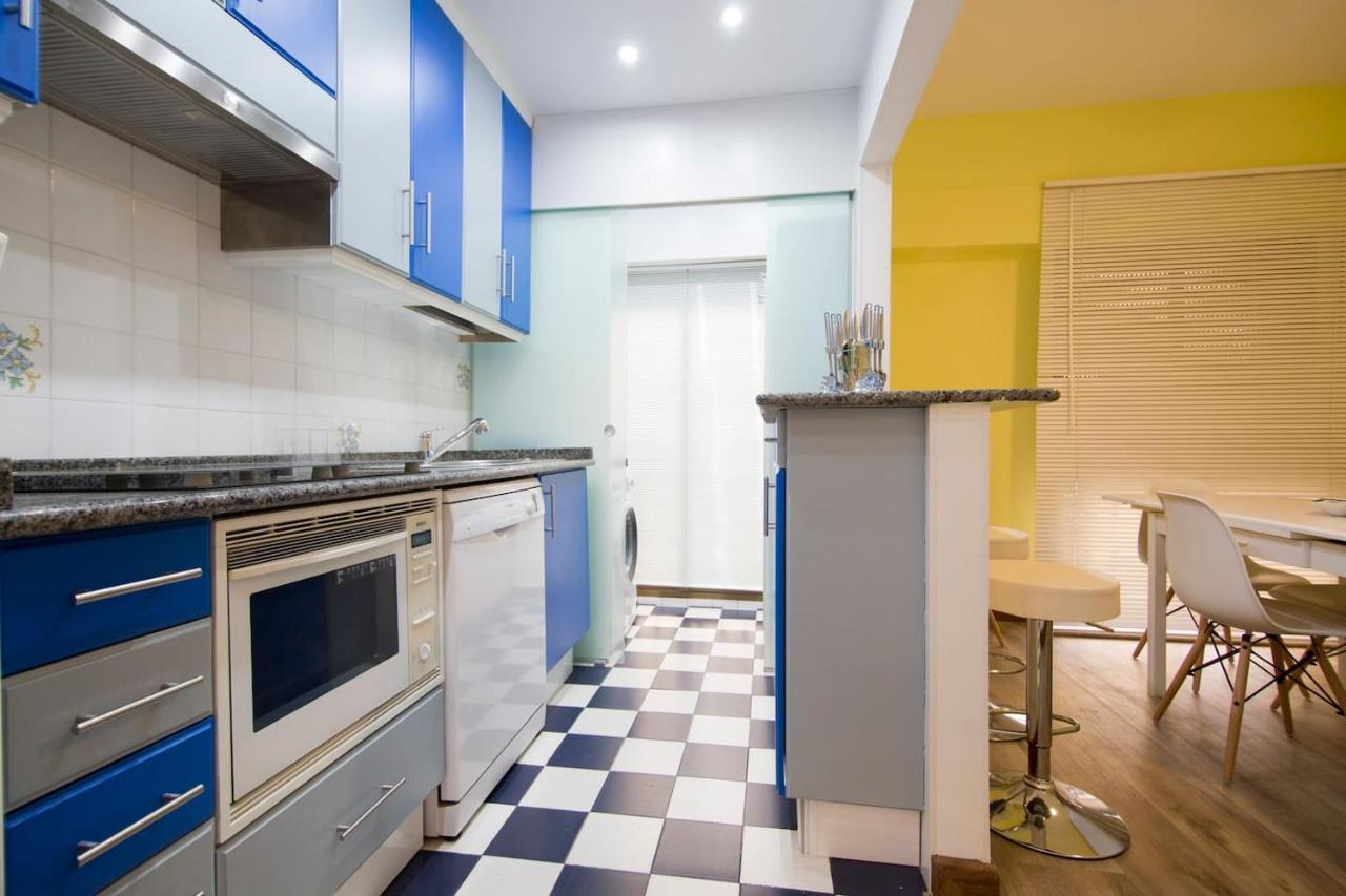 2 Bedrooms Downtown Apartment